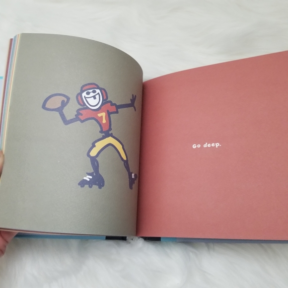 Book-Life is Good - Picture 4 of 5